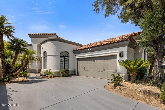 Building Photo - 8222 E Cortez Dr