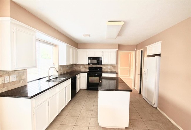 Building Photo - 3611 Darnell Ct