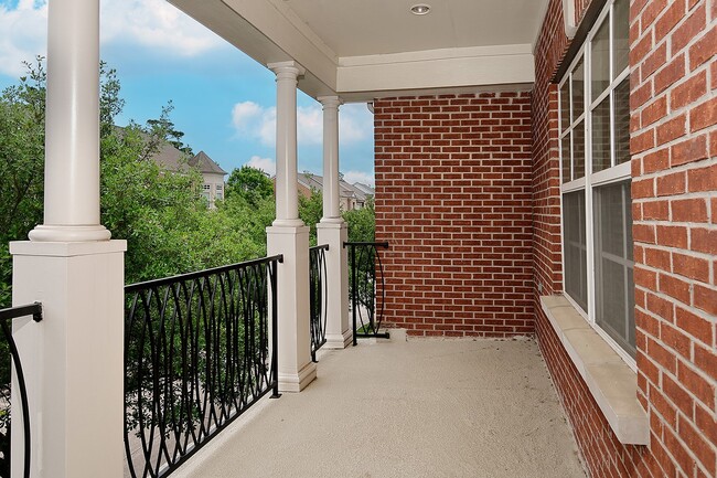 Building Photo - 79 History Row