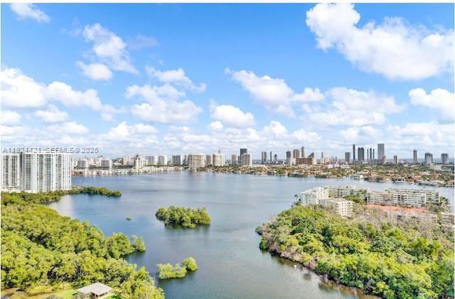 Building Photo - 16385 Biscayne Blvd