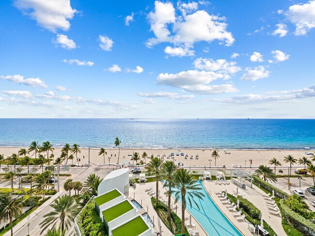 Building Photo - 701 S Fort Lauderdale Beach Blvd