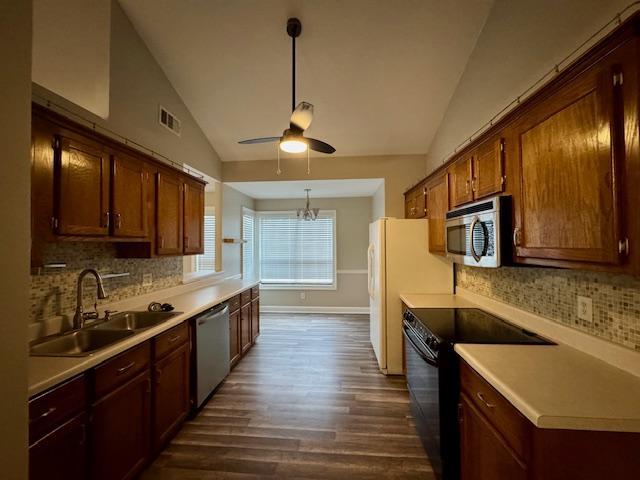 Building Photo - 124 Island Blvd