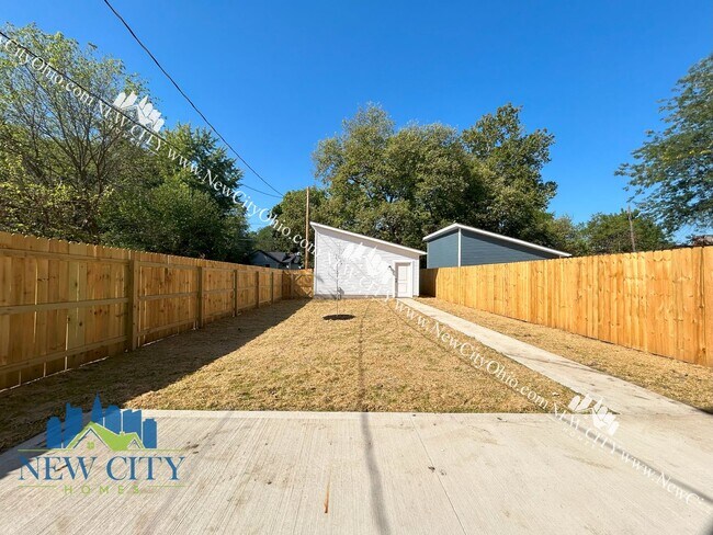Building Photo - Just Completed! 3 Bedroom Franklinton New ...