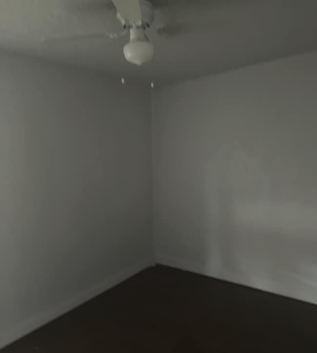 Building Photo - 1410 Burke Dr