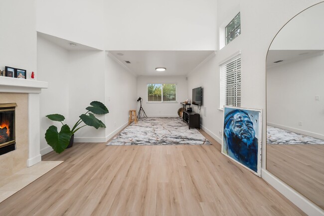 Building Photo - 8105 Prior Way