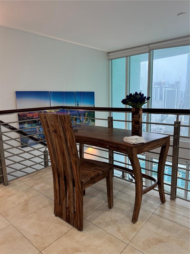 Building Photo - 41 SE 5th St