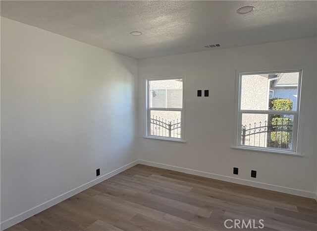 Building Photo - 15025 Roseton Ave