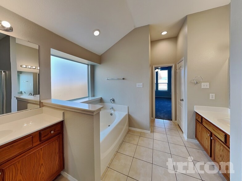 Building Photo - 225 Brandon Mill Cir