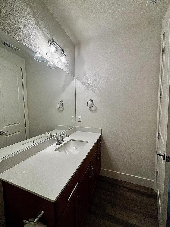 Building Photo - 3029 Gaylene Ann Pl