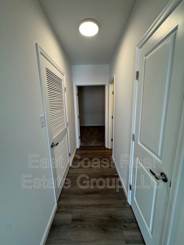 Building Photo - 56 Snowdrop Ct