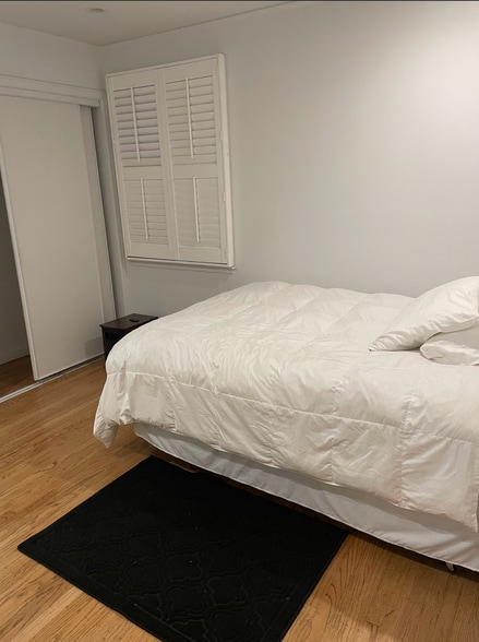 Building Photo - 642 Cherry Ave