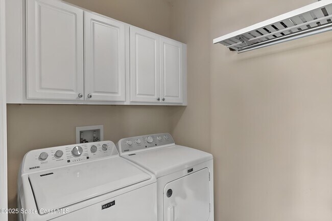 Building Photo - 3575 Salt Marsh Cir