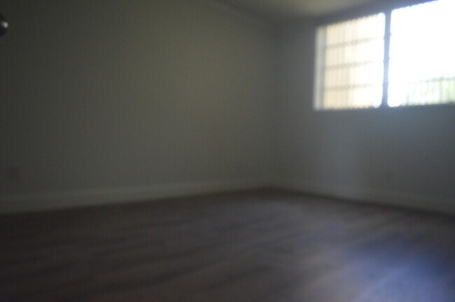 Building Photo - 6091 NW 61st Ave