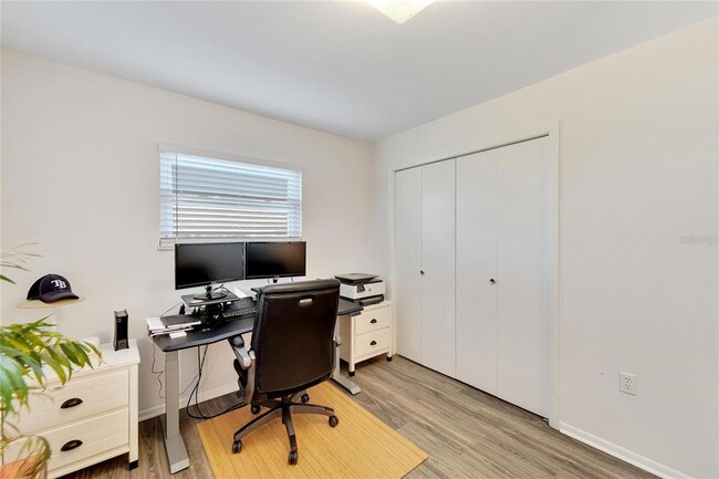 Building Photo - 1216 Hacienda Dr