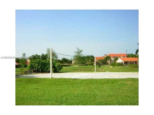 Building Photo - 3420 Pinewalk Dr N
