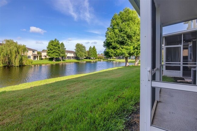 Building Photo - 2752 River Landing Dr
