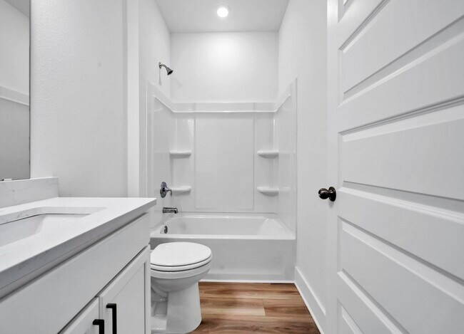 Building Photo - 217 Lyla Ln