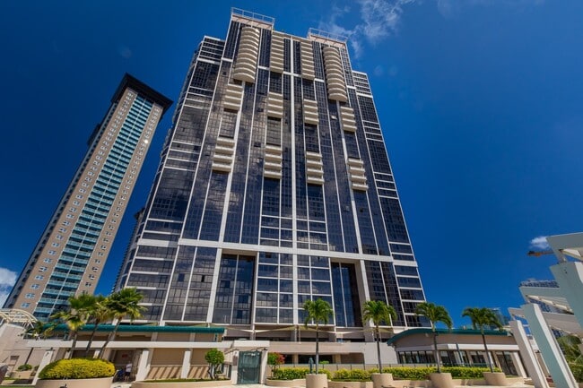Building Photo - High Floor - Ocean and City Views - Keola ...