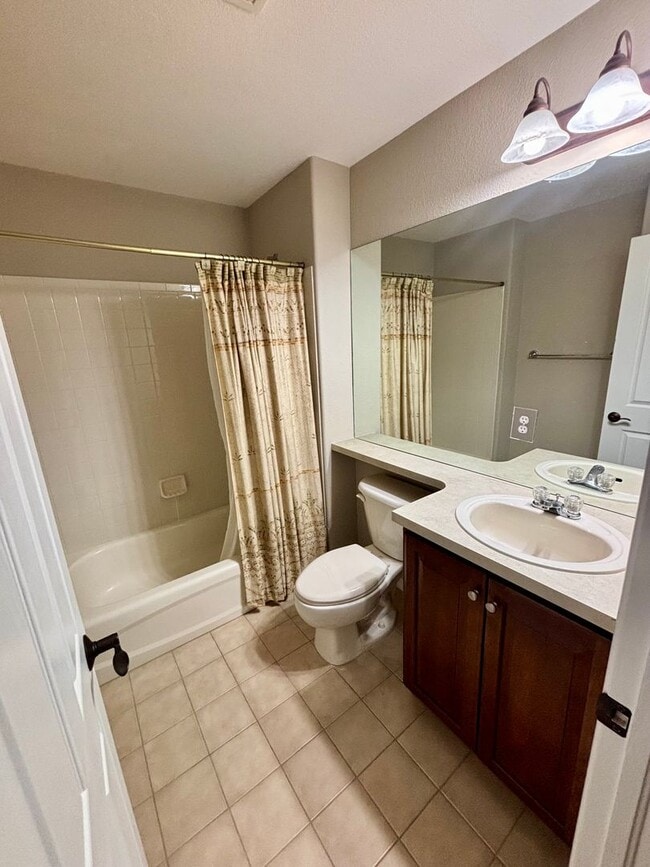 Building Photo - 8890 Tappy Toorie Cir