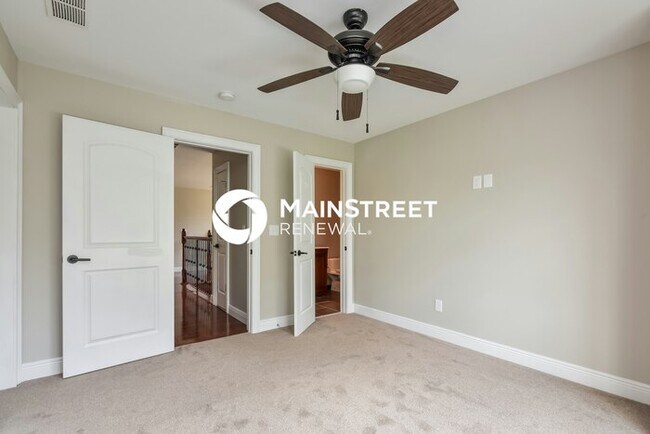 Building Photo - 5 Bedroom Pet-Friendly Home in McDonough, GA with Main Street Renewal