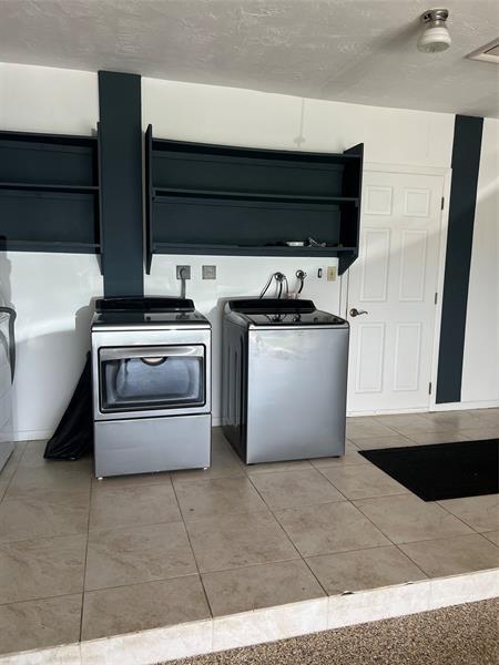 Building Photo - 11541 NW 23rd St