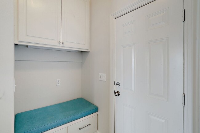 Building Photo - 3 Bed/2 Bath in Fall's Crossing- Gluckstadt!