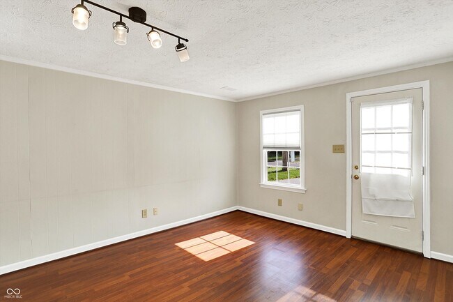 Building Photo - 6742 Hillside Ave