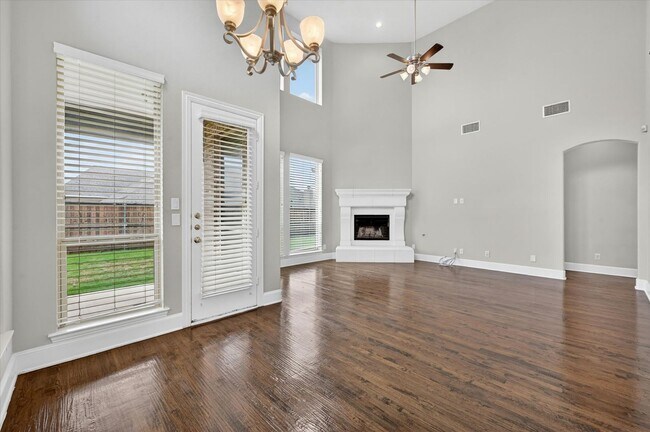 Building Photo - Gorgeous Custom Home in the Phillip Creek Ranch - Frisco ISD!