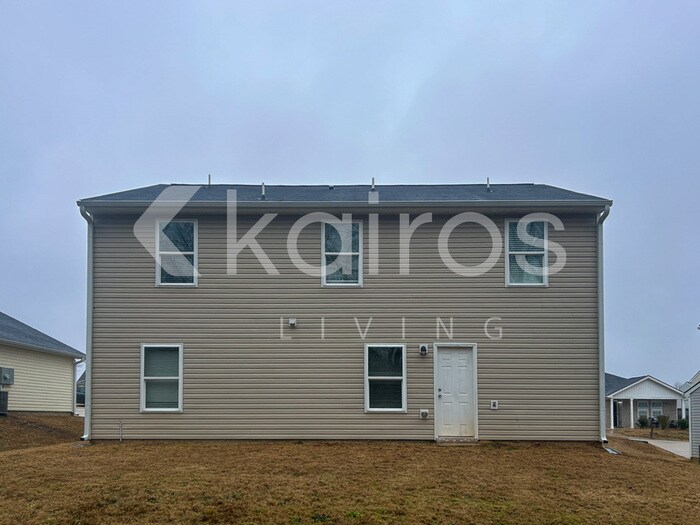 Building Photo - 228 Fox Chase Wy