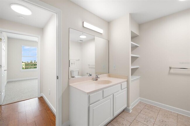 Building Photo - 345 Bayshore Blvd