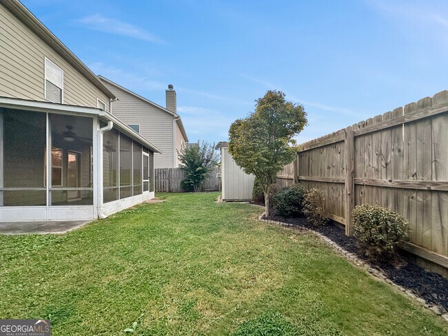 Building Photo - 228 Renford Rd