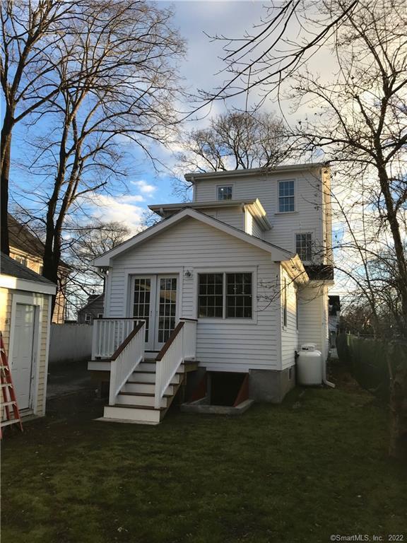 Building Photo - 76 East Ave