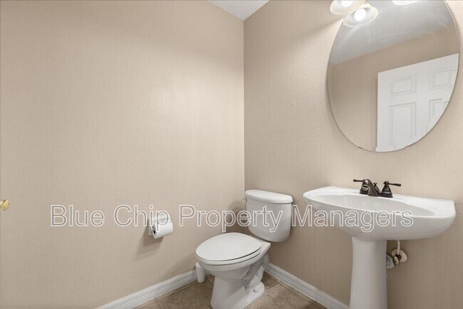 Building Photo - 11080 Taeda Dr