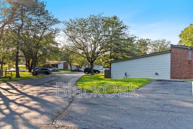Building Photo - 119 Slate Run