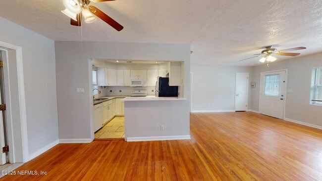 Building Photo - 8229 Hogan Rd