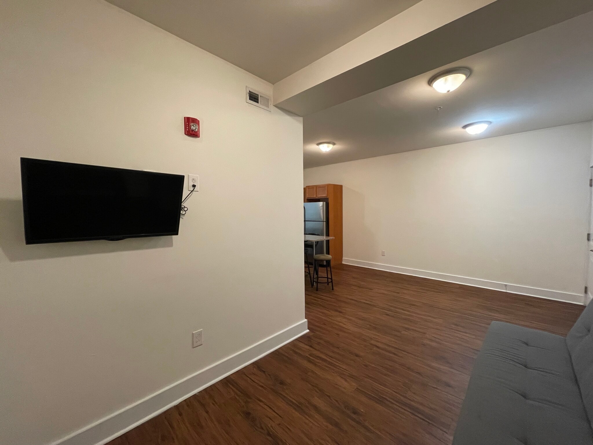 Building Photo - 3836 Spring Garden St