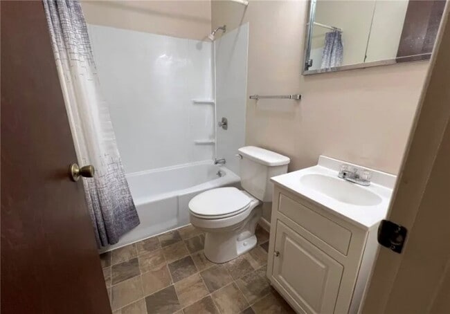 Building Photo - 291 Mulberry Ave