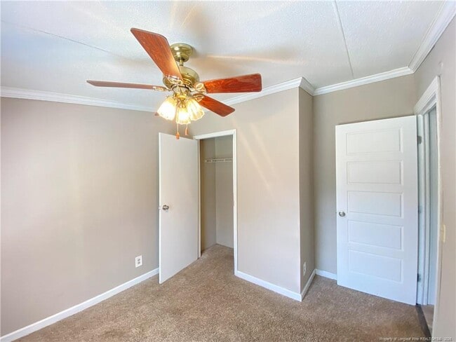 Building Photo - 43 Englewood Cir