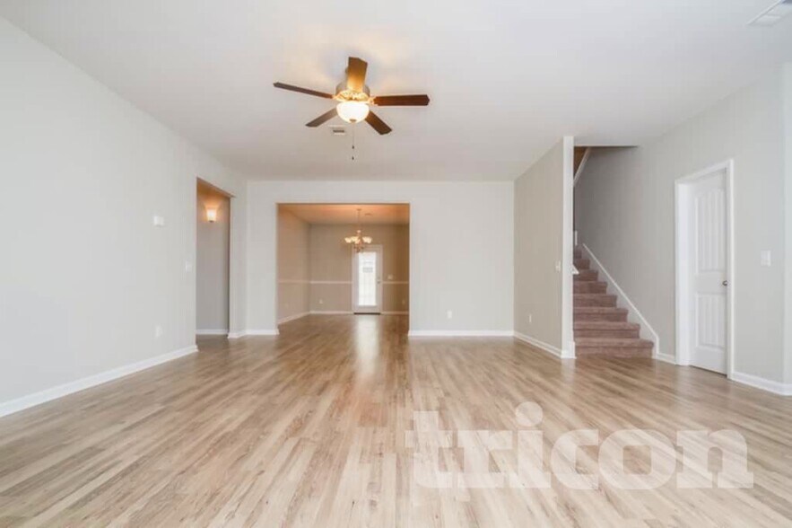 Building Photo - 4127 Effie Seward Dr