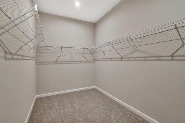Building Photo - 12639 SW Forli Wy