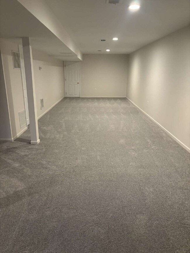 Building Photo - 50 Battalion Dr