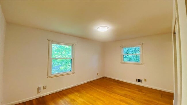Building Photo - 3583 Santa Fe Trail