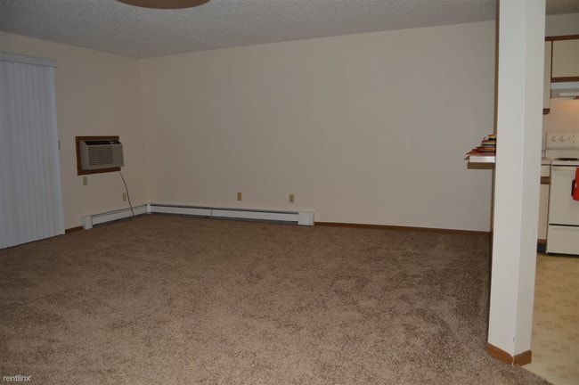 Building Photo - 3397 Primrose Ct