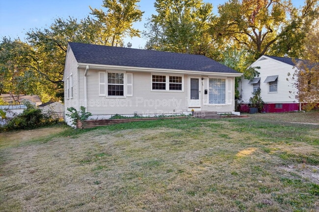 Building Photo - 408 Crawford Rd