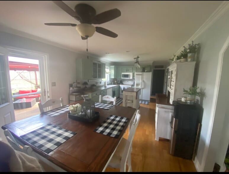 kitchen 2 - 25 Mill Stone Dr