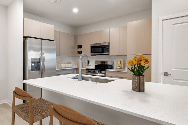 Building Photo - Aventon Grove