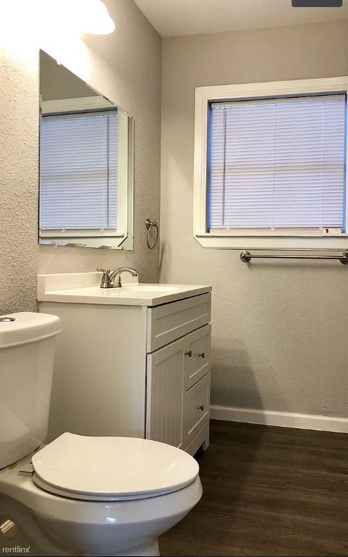 Building Photo - 1415 Mardell St