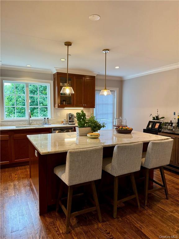 Building Photo - 395 Columbus Ave