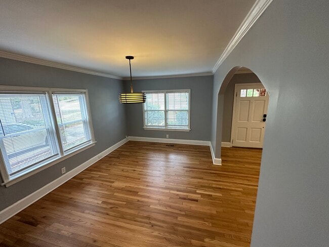 Building Photo - 958 Winburn Dr