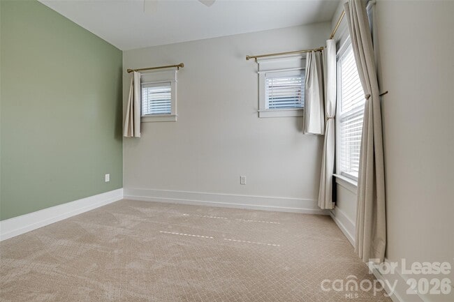 Building Photo - 1516 Princess Pl